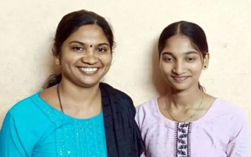 പന്ത്രണ്ടാം ക്ലാസ് പരീക്ഷയിൽ മകൾക്കൊപ്പം മികച്ച വിജയം സ്വന്തമാക്കി അമ്മ