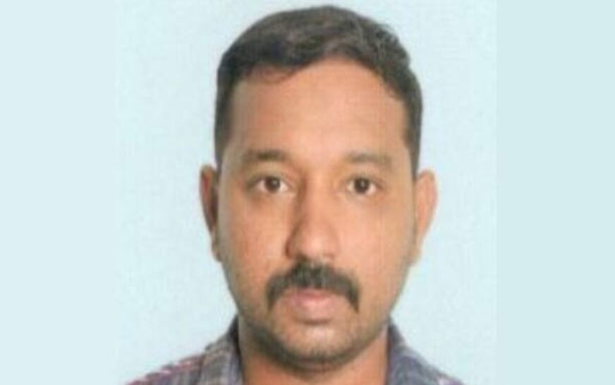 കെഎസ്ആർടിസി ബസ് ശരീരത്തിലൂടെ കയറിയിറങ്ങി; കരമനയിൽ ബൈക്ക് യാത്രികന് ദാരുണാന്ത്യം