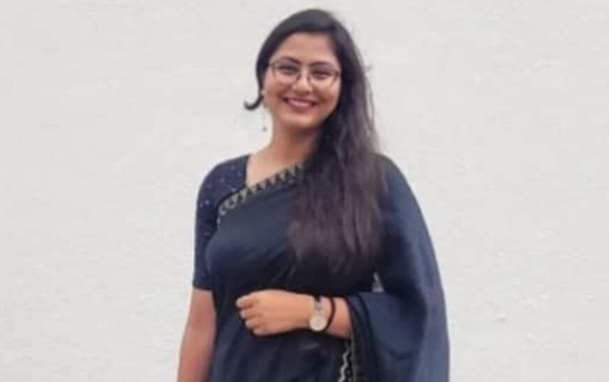 മറ്റുള്ളവർ ഉപേക്ഷിച്ച് മാറ്റിനിർത്തിയപ്പോൾ ഹര്‍ഷിത ഇൻസ്റ്റാഗ്രാം ഫലപ്രദമായി ഉപയോഗിച്ചു; ഇത് പതിവിന് വിരുദ്ധമായ സിവിൽ സർവീസ് വഴി