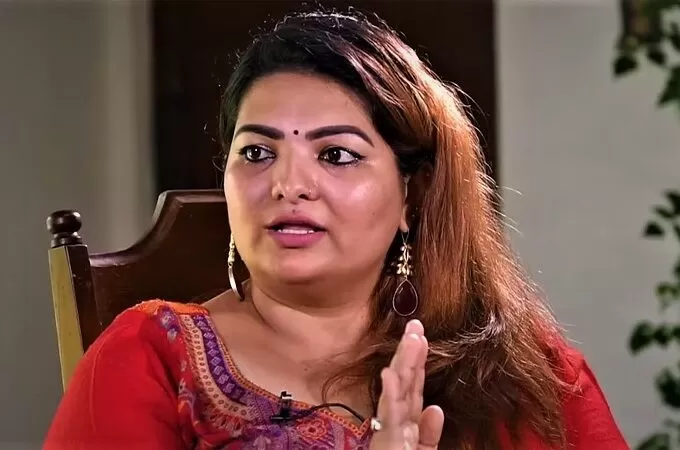 പ്രൊഡ്യൂസേഴ്സ് അസോസിയേഷൻ തെരഞ്ഞെടുപ്പിൽ പത്രിക തള്ളിയ സംഭവം: സാന്ദ്ര തോമസ് കോടതിയെ സമീപിച്ചു