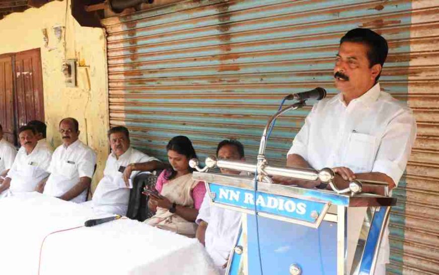 ഗ്രാമീണ മേഖല വികസനത്തിൻ്റെ പാതയിൽ: മന്ത്രി റോഷി അഗസ്റ്റിൻ കൊന്നത്തടി ഗ്രാമ പഞ്ചായത്തിൽ വിവിധ പദ്ധതികൾ ഉദ്ഘാടനം ചെയ്തു