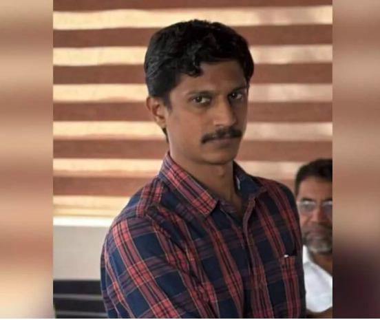 നഴ്‌സ് ആത്മഹത്യ ചെയ്ത സംഭവത്തിൽ ആശുപത്രിയിലെ മുൻ ജനറൽ മാനേജർ  അറസ്റ്റിൽ