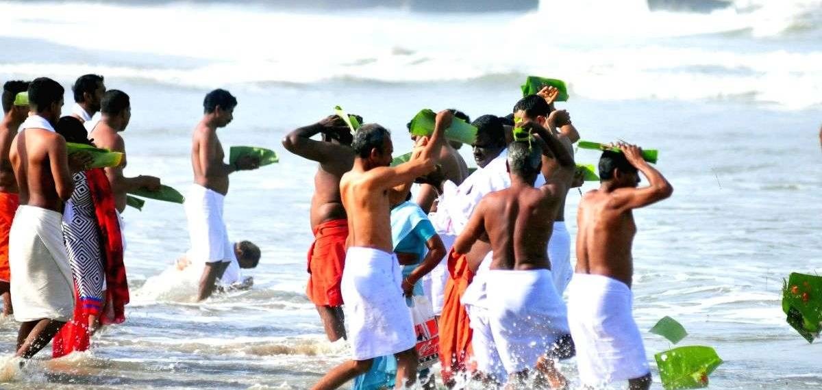 കര്‍ക്കിടകവാവ് ബലി; തിരുവനന്തപുരത്ത് ഇന്ന് മുതല്‍ ഗതാഗത നിയന്ത്രണം