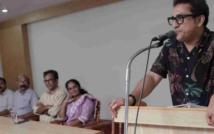 മേഖല ചലച്ചിത്രോത്സവം: ക്യാമ്പസ് പര്യടനം നടത്തി