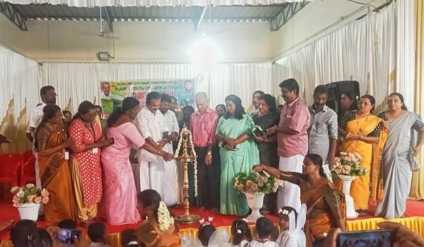 വിദ്യാഭ്യാസ വികസനത്തില്‍ പുതിയ അധ്യായം കുറിച്ച് തൃക്കൊടിത്താനം ഗവണ്‍മെന്റ് എല്‍.പി. സ്‌കൂള്‍     വര്‍ണ്ണക്കൂടാരവും ഒന്നാം നിലക്കെട്ടിടവും ഉദ്ഘാടനം ചെയ്തു
