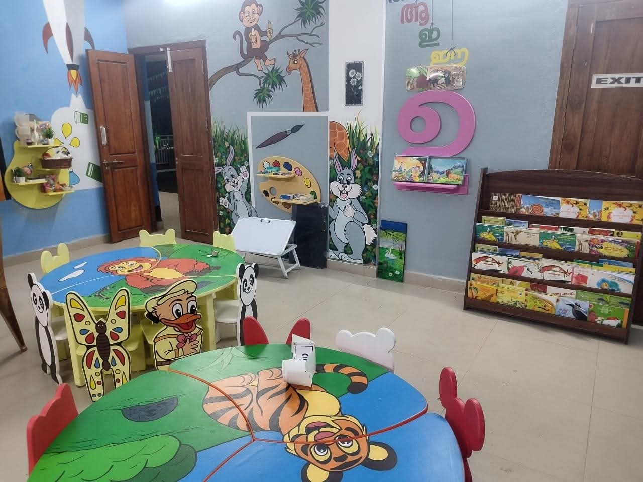 വിദ്യാഭ്യാസ വികസനത്തില്‍ പുതിയ അധ്യായം കുറിച്ച് തൃക്കൊടിത്താനം ഗവണ്‍മെന്റ് എല്‍.പി. സ്‌കൂള്‍     വര്‍ണ്ണക്കൂടാരവും ഒന്നാം നിലക്കെട്ടിടവും ഉദ്ഘാടനം ചെയ്തു