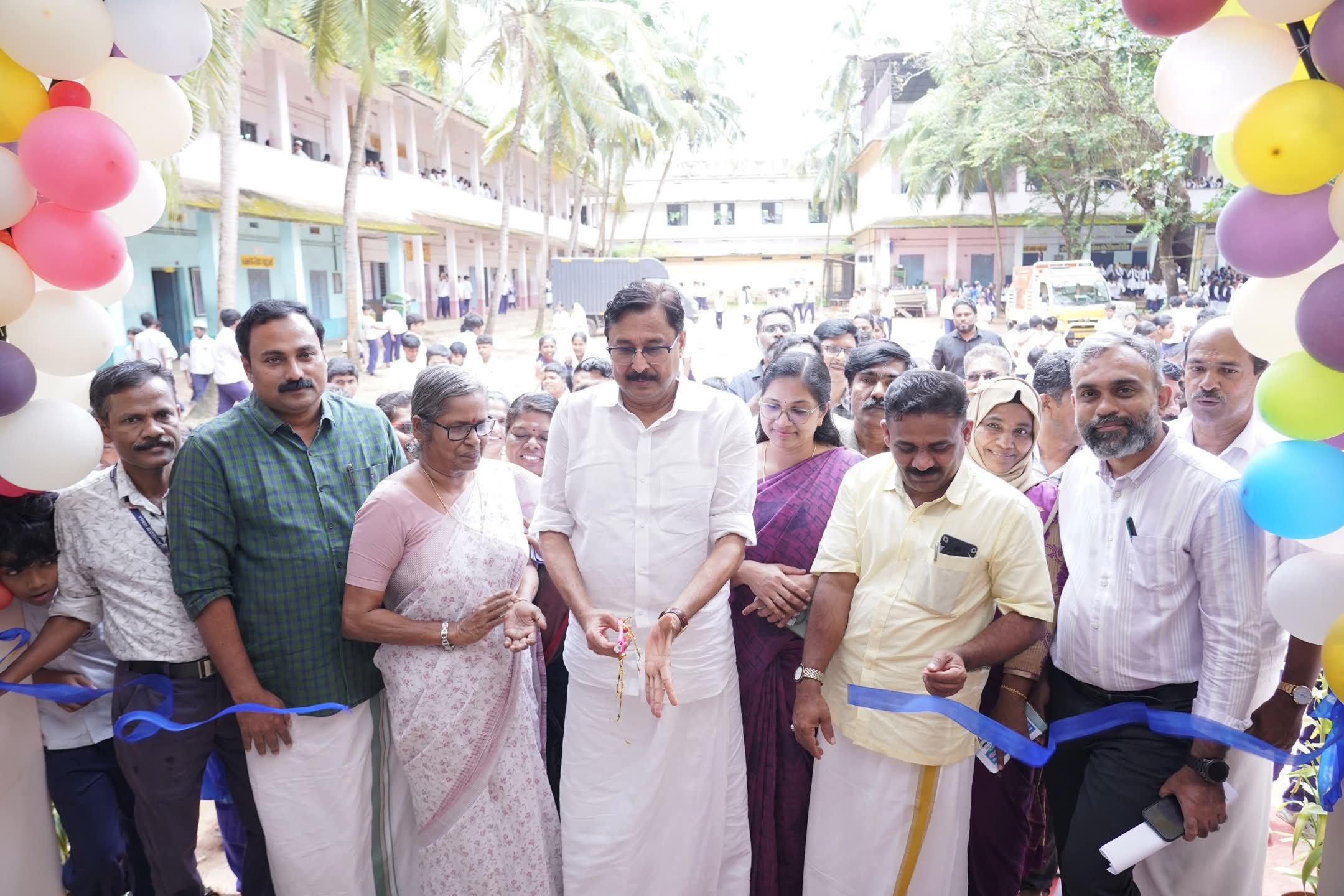 എല്ലാ വിദ്യാലയങ്ങള്‍ക്കും കാലാനുസൃതമായ മാറ്റം വരുത്താനാണ് സര്‍ക്കാര്‍ ലക്ഷ്യം വെക്കുന്നത് – മന്ത്രി വി. അബ്ദുറഹ്‌മാന്‍