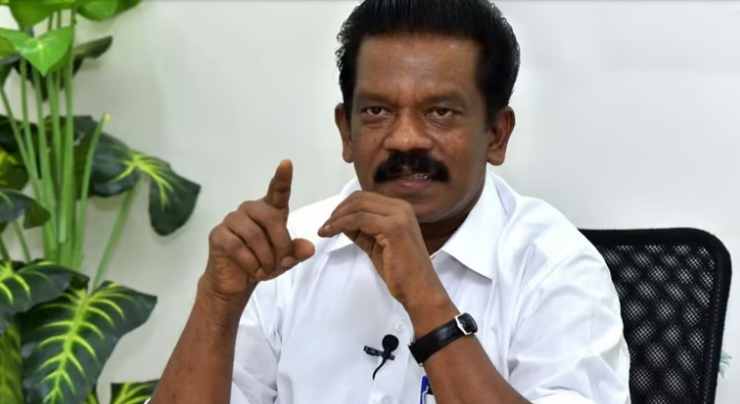 ‘യുഡിഎഫ് സർക്കാരിൻ്റെ കാലത്തും പെൻഷൻ കുടിശിക, അന്ന് ഒരു കോടതിയും ഇടപെട്ടില്ല’; കെ രാധാകൃഷ്ണൻ