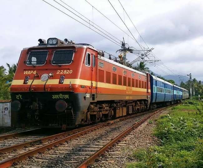 ട്രെയിൻ അപകടം കൂടുന്നു; ട്രെയിനിൽ നിന്ന് വീണു അമ്മയ്ക്കും മകൾക്കും ഗുരുതര പരുക്ക്