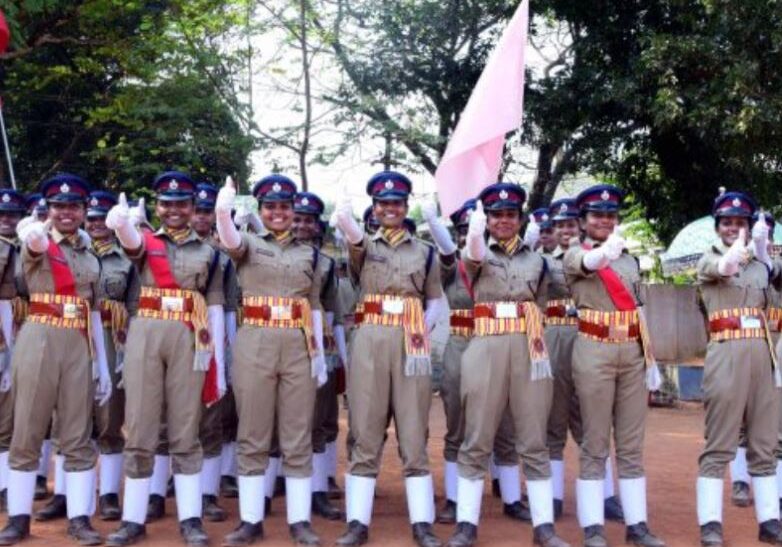 ഫയർ ആൻഡ് റസ്‌ക്യു വനിതാ ഓഫീസർ നിയമനം ചരിത്രത്തിലെ സുവർണ നിമിഷം: മുഖ്യമന്ത്രി