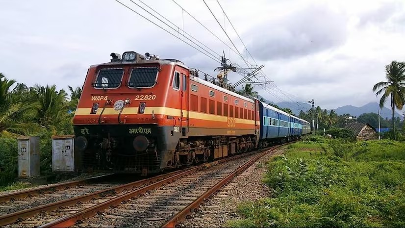 റെയിവേ കണക്കുകൾ പുറത്തുവിട്ടു; പിഴയായി നേടിയത് 300 കോടി