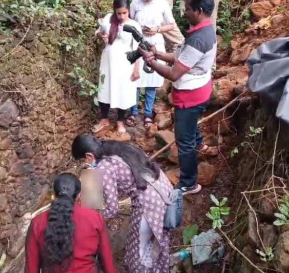 കോട്ടയത്ത് മനുഷ്യന്റെ അസ്ഥികൂടം കണ്ടെത്തി; കാല്‍പാദത്തില്‍ മാത്രം മാംസം, അന്വേഷണം ആരംഭിച്ചു .