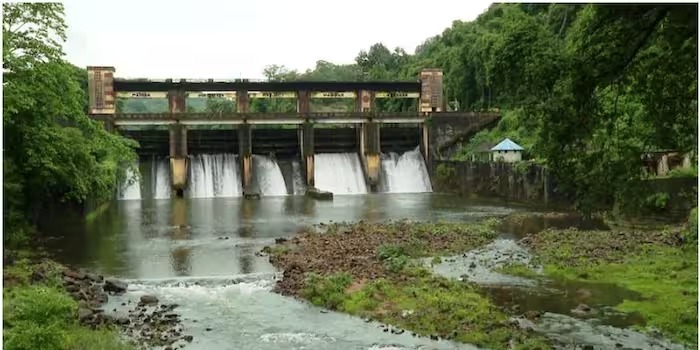 മണിയാർ ബാരേജിന്‍റെ കാലപ്പഴക്കം ചെന്ന ഷട്ടറുകൾ മാറ്റിസ്ഥാപിക്കുന്നതിൽ ജലസേചനവകുപ്പിന് ഗുരുതര വീഴ്ച