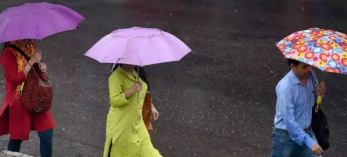 ശക്തമായ കാറ്റിനും കനത്ത മഴക്കും സാധ്യത ;യെല്ലോ അലേർട്ടിനൊപ്പം ജില്ലകളിൽ ഓറഞ്ച് അലേർട്ടും