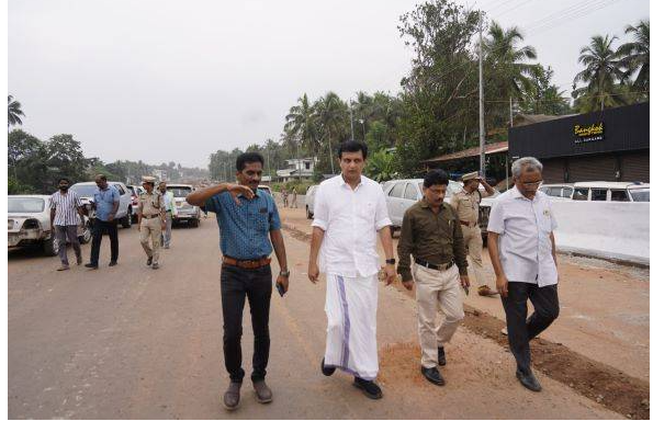 മലപ്പുറം ജില്ലയിലെ ദേശീയപാത വികസനം അടുത്ത ഏപ്രിൽ മാസത്തോടെ യാഥാർത്ഥ്യമാകും ; മന്ത്രി മുഹമ്മദ് റിയാസ്