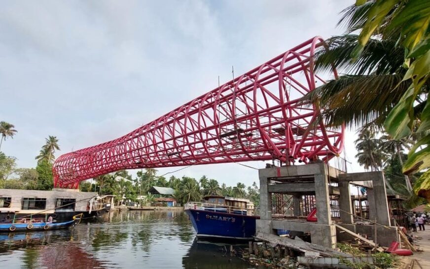 ആലപ്പുഴ നടപ്പാലം ഫിനിഷിങ്ങിലേക്ക്; നെഹ്റുട്രോഫി വാര്‍ഡുകാര്‍ക്കിനി നഗരത്തിലേക്ക് നടന്നുവരാം