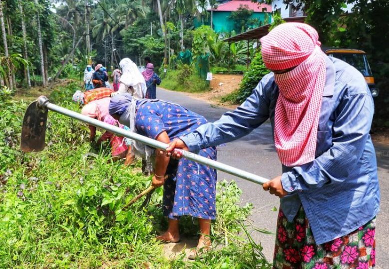 കേരളത്തിലെ തൊഴിലുറപ്പ് തൊഴിലാളികൾക്ക് നീതി: കേന്ദ്രം 811 കോടി രൂപ അനുവദിക്കാൻ തയാറാകുന്നു