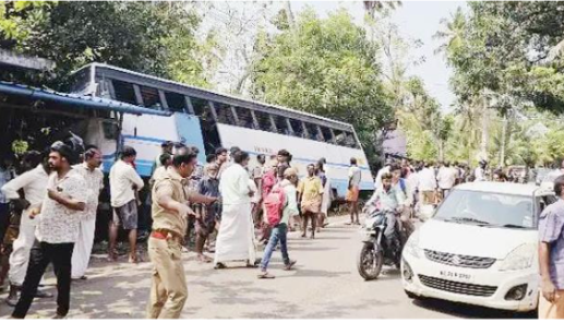 കെ​എ​സ്‌​ആ​ർ​ടി​സി ബ​സി​ടി​ച്ച്‌ സൈ​ക്കി​ള്‍ യാ​ത്രി​ക​ൻ മ​രി​ച്ചു