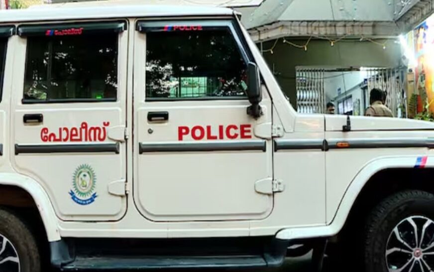ആറും അഞ്ചും വയസുള്ള കുട്ടികളെ ചട്ടുകം കൊണ്ട് പൊള്ളിച്ച് അമ്മ; വികൃതി സഹിക്കാൻ വയ്യെന്ന് മൊഴി