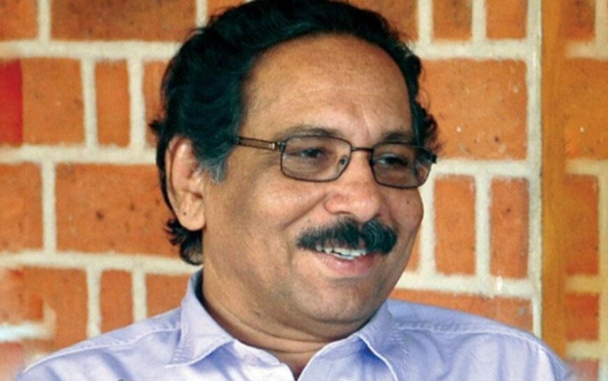 പത്മപ്രഭാപുരസ്കാരം സാഹിത്യകാരൻ ആലങ്കോട് ലീലാകൃഷ്ണന്