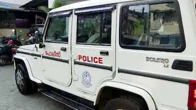 വളർത്തുനായ അയൽവാസിയുടെ വീട്ടിൽ പോയതിനെച്ചൊല്ലി തർക്കം; തൃശൂരിൽ യുവാവിനെ വെട്ടിക്കൊലപ്പെടുത്തി