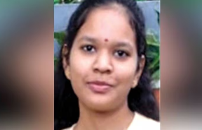 മൂന്നാറിലെത്തിയ പെണ്‍കുട്ടി റിസോര്‍ട്ടില്‍ മരിച്ചനിലയില്‍