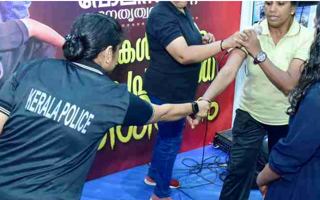 നിർഭയം നടക്കാം ; കേരള പോലീസിന്റെ പവലിയൻ ശ്രദ്ധേയമാകുന്നു
