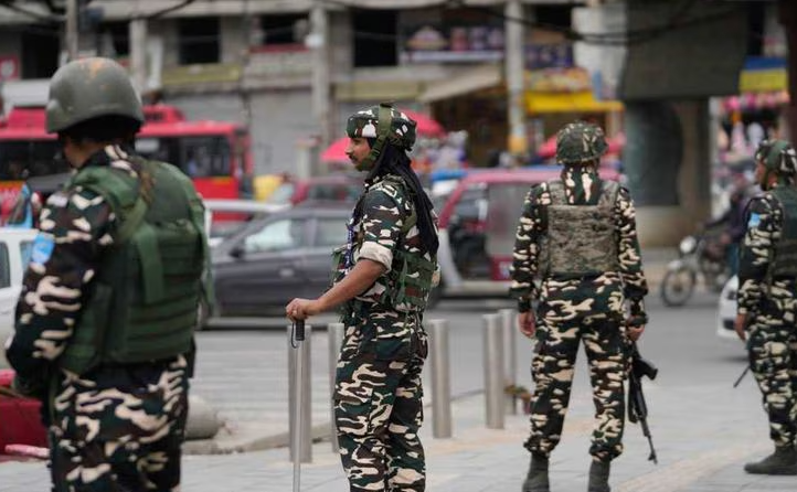 കനത്ത ജാഗ്രതയിൽ രാജ്യം ; പാകിസ്ഥാന്‍റെ തുടർനീക്കം നിരീക്ഷിച്ച് സൈന്യം