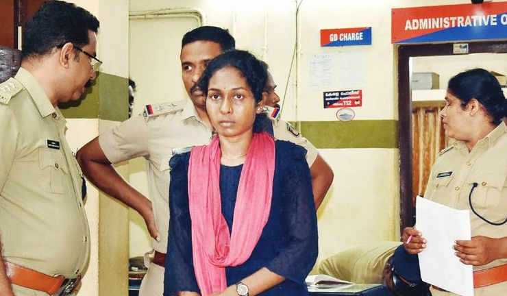 ഗ്രീഷ്മയ്ക്കെതിരേ വീണ്ടും കേസ് ; മുൻപും വ്യാജ ഹാൾടിക്കറ്റുകൾ നൽകിയെന്ന് പരാതി