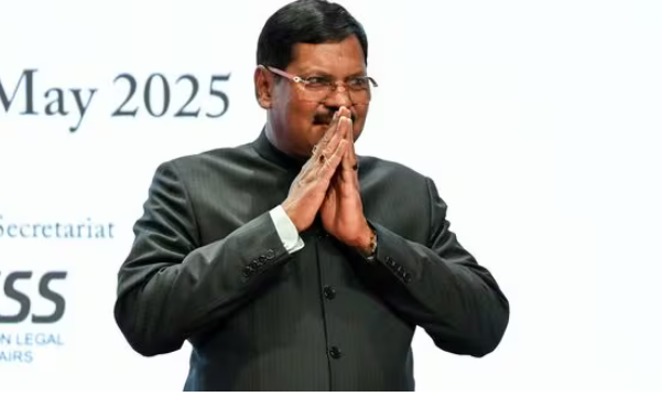 സു​പ്രീം​കോ​ട​തി ചീ​ഫ് ജ​സ്റ്റീ​സാ​യി ബി.​ആ​ർ.ഗ​വാ​യ് ചു​മ​ത​ല​യേ​റ്റു