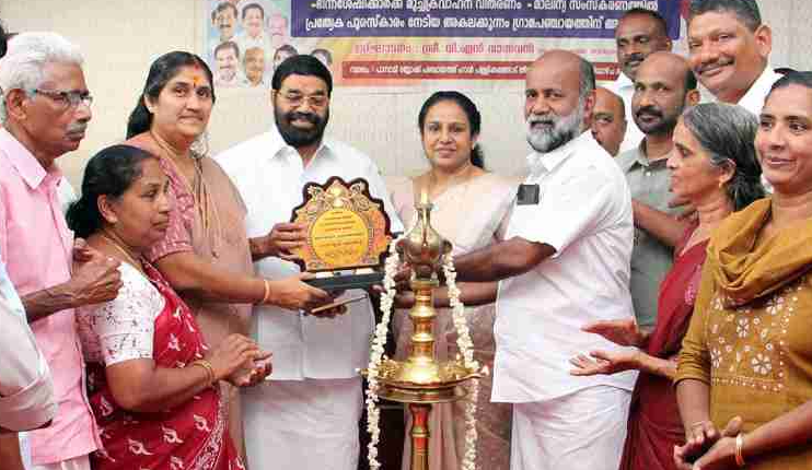 മാലിന്യത്തെ അകലെ നിർത്തി അകലക്കുന്നം ഗ്രാമപഞ്ചായത്ത്