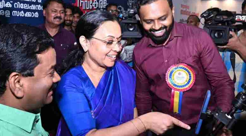 നിങ്ങൾക്കും ആകാം മാഗസിൻ മുഖചിത്രം ; ഒപ്പം 360 ഡിഗ്രിയില്‍ വീഡിയോയും