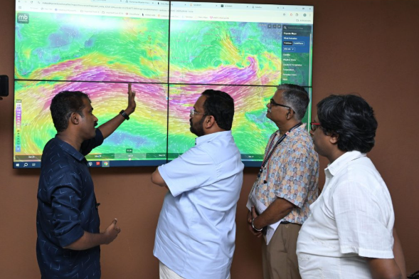 3,950 ക്യാമ്പുകൾ ആരംഭിക്കാൻ മുൻകരുതൽ ; ജനങ്ങൾ ജാഗ്രത പാലിക്കണം