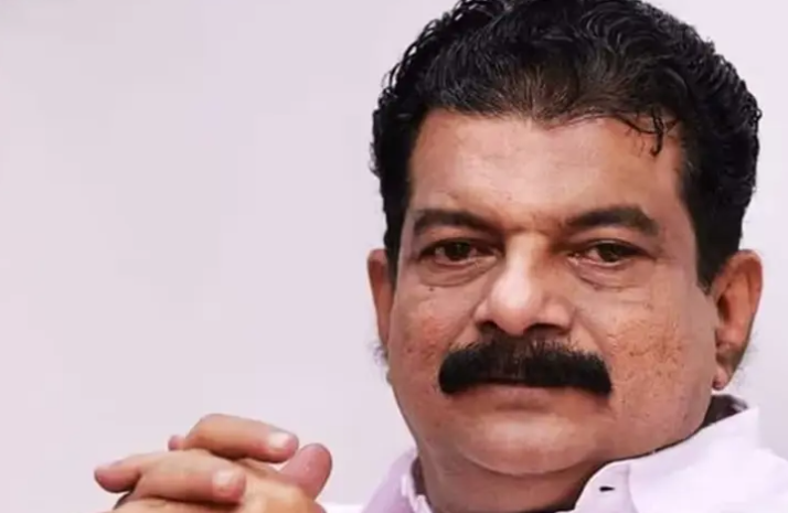 രണ്ടുദിവസത്തിനകം യുഡിഎഫിലെടുക്കണം ; ഇല്ലെങ്കിൽ നിലമ്പൂരില്‍ പിവി അന്‍വര്‍ മത്സരിക്കും