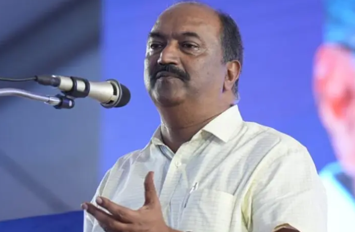 വിഴിഞ്ഞം കേരളത്തിന്റെ ഭാവിയിൽ വൻ മാറ്റം സൃഷ്ടിക്കുന്ന പദ്ധതി; മന്ത്രി കെ എൻ ബാലഗോപാൽ
