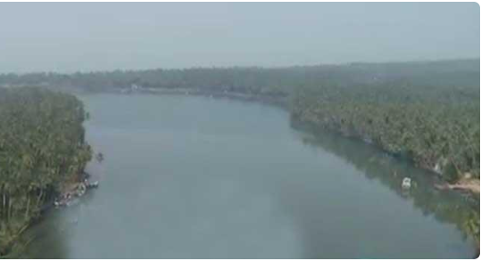 കനത്ത മഴയിൽ ജ​ല​നി​ര​പ്പു​യ​രു​ന്നു ; അ​ഞ്ചു പു​ഴ​ക​ളി​ൽ പ്ര​ള​യ മു​ന്ന​റി​യി​പ്പ്