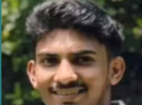 കോളേജ് കെട്ടിടത്തില്‍ നിന്ന് വിദ്യാര്‍ത്ഥി വീണു മരിച്ചു