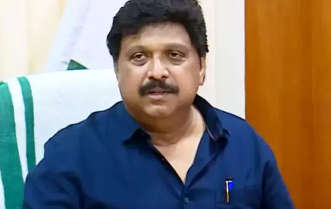 റോഡ് സേഫ്റ്റി കേഡറ്റ് പദ്ധതിയിലൂടെ വിദ്യാർഥികൾക്ക് ഗ്രേസ്മാർക്ക് നൽകുന്ന കാര്യം പരിഗണനയിൽ; മന്ത്രി ഗണേഷ് കുമാർ