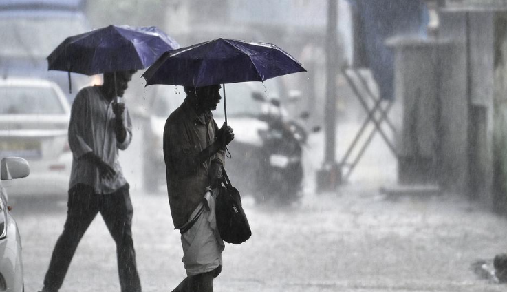 സം​സ്ഥാ​ന​ത്ത് ഇ​ടി​മി​ന്ന​ലോ​ട് കൂ​ടി​യ മ​ഴ​യ്ക്ക് സാ​ധ്യ​ത