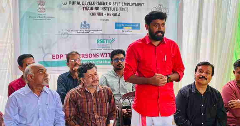ഭിന്നശേഷിക്കാരെ സമൂഹത്തിന്റെ മുഖ്യധാരയിലേക്ക് കൊണ്ടുവരണം ; എം വിജിന്‍ എംഎല്‍എ