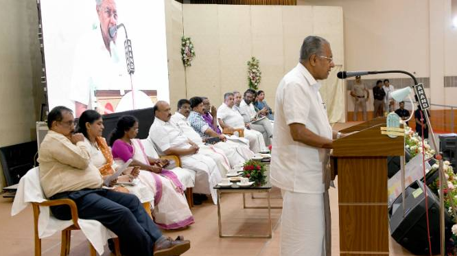 നവകേരളം ഇപ്പോൾ തന്നെ പ്രായോഗികമാക്കേണ്ട യാഥാർത്ഥ്യം; മുഖ്യമന്ത്രി
