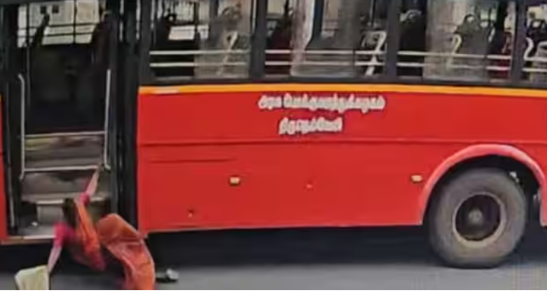 ബസിൽ നിന്നിറങ്ങിയ വയോധിക അതേ ബസിനടിയിൽപെട്ട് മരിച്ചു