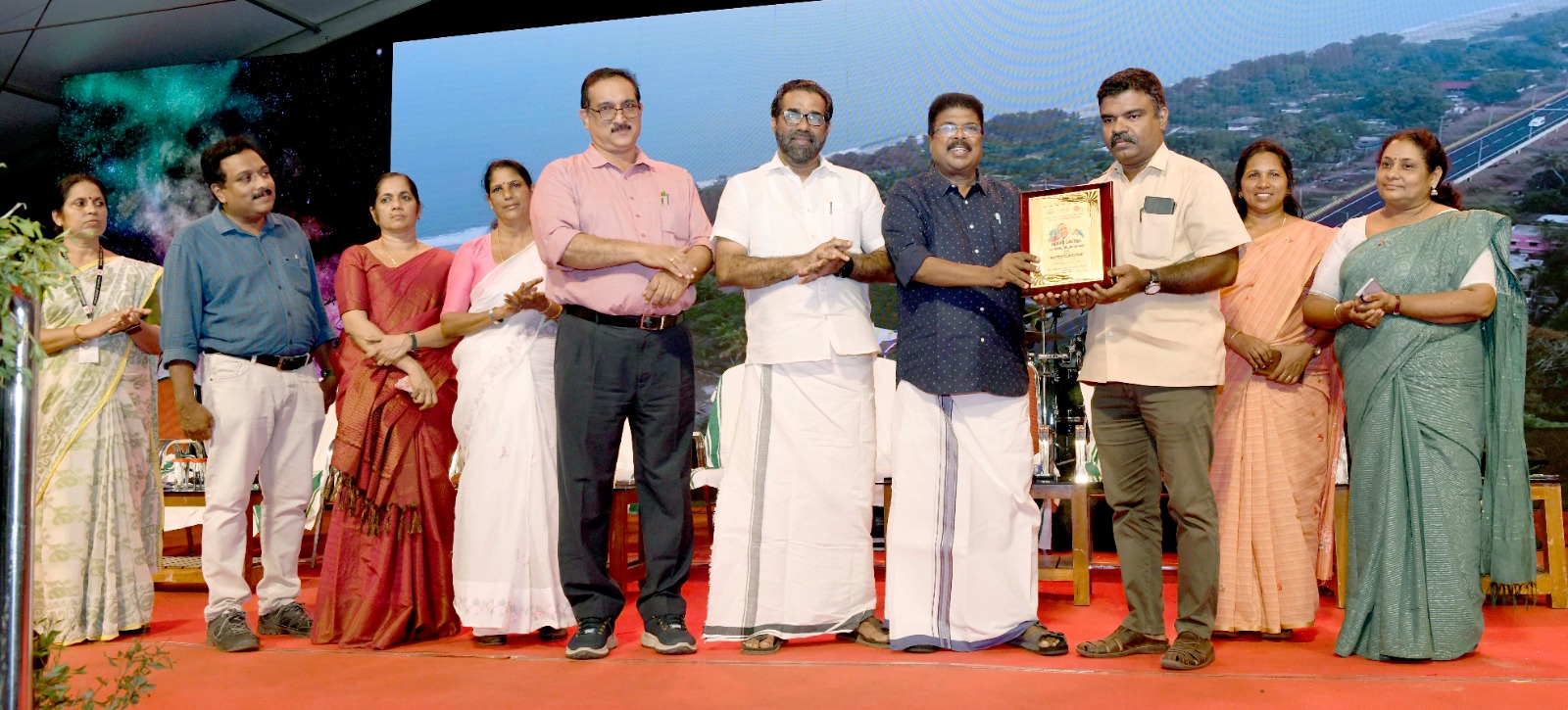 കേരളത്തിന്റെ അതിശയിപ്പിക്കുന്ന മാറ്റങ്ങൾ മേളയിലൂടെ പ്രതിഫലിച്ചു; പി പി ചിത്തരഞ്ജൻ എംഎൽഎ