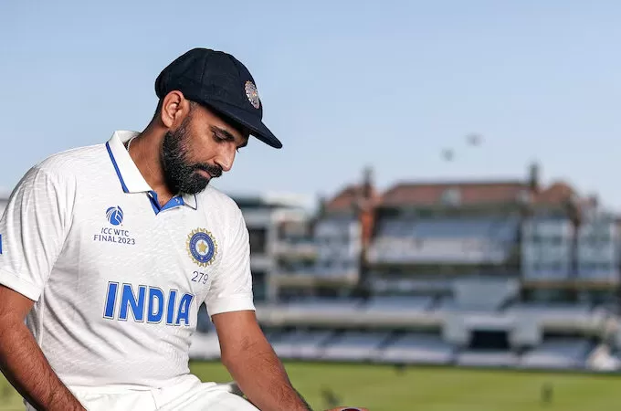 എന്റെ ഭാവി നശിപ്പിക്കുന്നത് നിങ്ങളെപോലുള്ളവർ ആണ്’; ടെസ്റ്റില്‍ നിന്ന് വിരമിക്കുകയാണെന്ന വാര്‍ത്തകളില്‍ പ്രതികരിച്ച് ഷമി