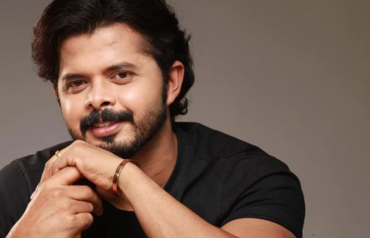 സഞ്ജു സാംസൺ വിവാദത്തിലെ പ്രസ്താവനയിൽ നടപടി; ശ്രീശാന്തിനെ മൂന്ന് വർഷത്തേക്ക് വിലക്കി കേരള ക്രിക്കറ്റ് അസോസിയേഷൻ