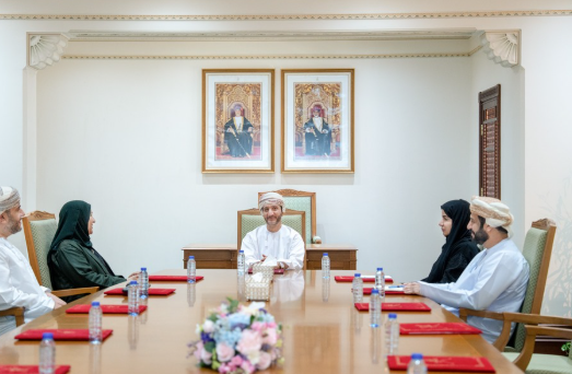 മ​സ്‌​ക​ത്തി​ലെ ആ​രോ​ഗ്യ മേ​ഖ​ല​യി​ൽ​ ഒ​മാ​നൈ​സേ​ഷ​ൻ സം​രം​ഭ​ങ്ങ​ൾ സ​ജീ​വ​മാ​ക്കും