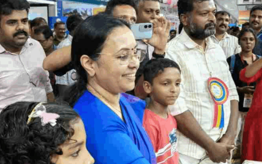 നോര്‍ക്ക വകുപ്പ് സ്റ്റാളുകളുടെ പ്രവര്‍ത്തനോദ്ഘാടനം മന്ത്രി വീണാ ജോര്‍ജ് നിര്‍വഹിച്ചു