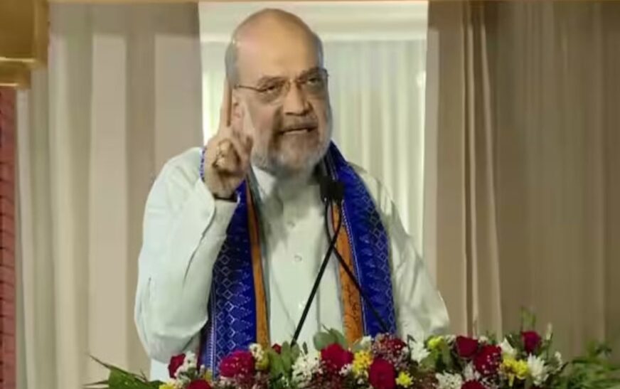 ഒരു തീവ്രവാദിയേയും വെറുതെ വിടില്ലെന്ന് അമിത് ഷാ; ഇന്ത്യന്‍ സേനകള്‍ തിരിച്ചടിക്ക് സജ്ജം