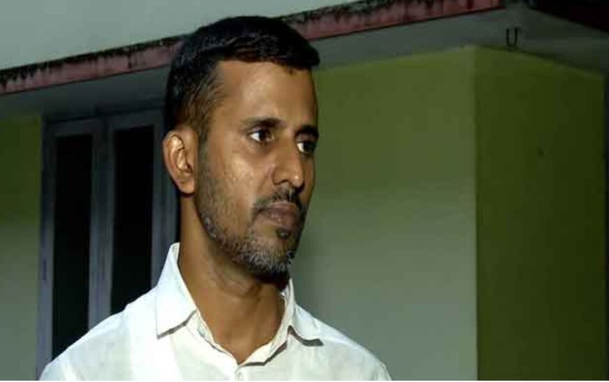 പാതിവില തട്ടിപ്പ് കേസ്: രണ്ട് മാസമായി ഒളിവിലായിരുന്ന യൂത്ത് ലീഗ് നേതാവ് കെ എ ബക്കര്‍ കീഴടങ്ങി