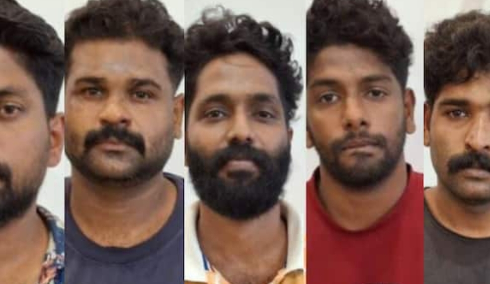 വിവാഹ ചടങ്ങുകൾ നടക്കുന്നതിനിടെ ഹാളിലെ കസേരകൾ തട്ടിത്തെറിപ്പിച്ചു; ചോദിച്ചപ്പോൾ കൂട്ടയടി; പ്രതികൾ പിടിയിൽ